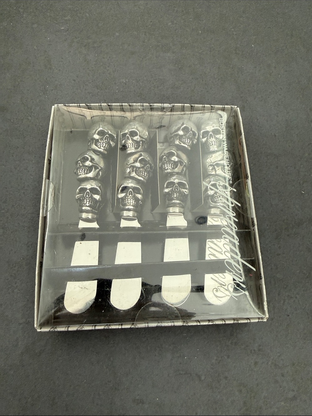 NWT Boston Warehouse Skull-Handle Cheese Spreaders
